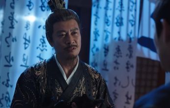 Приказ парчовой луны