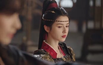 Приказ парчовой луны