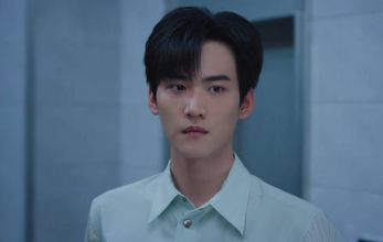 Поймать бабочку