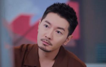 Поймать бабочку