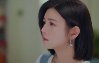 Поймать бабочку