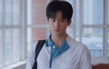 Поймать бабочку